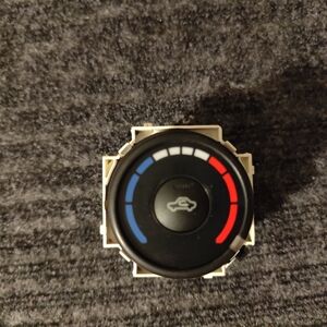 Toyota HVAC heater and air conditioning control switch knob assembly